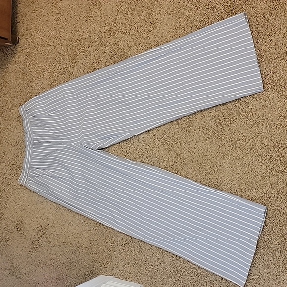 BNWT Pajama style pants - Picture 1 of 6